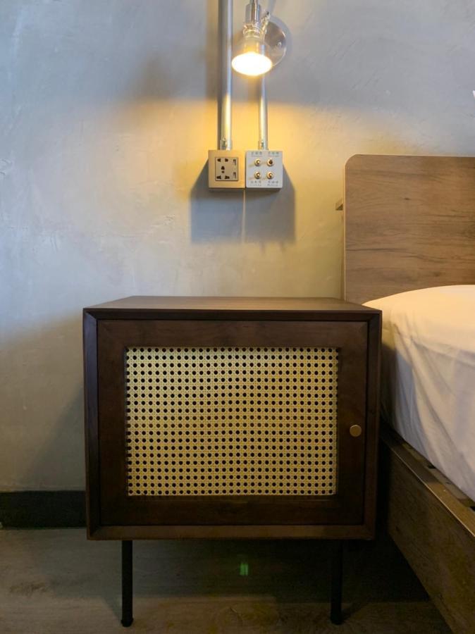 Hotel The Retro Tai-Pan à Tainan Extérieur photo